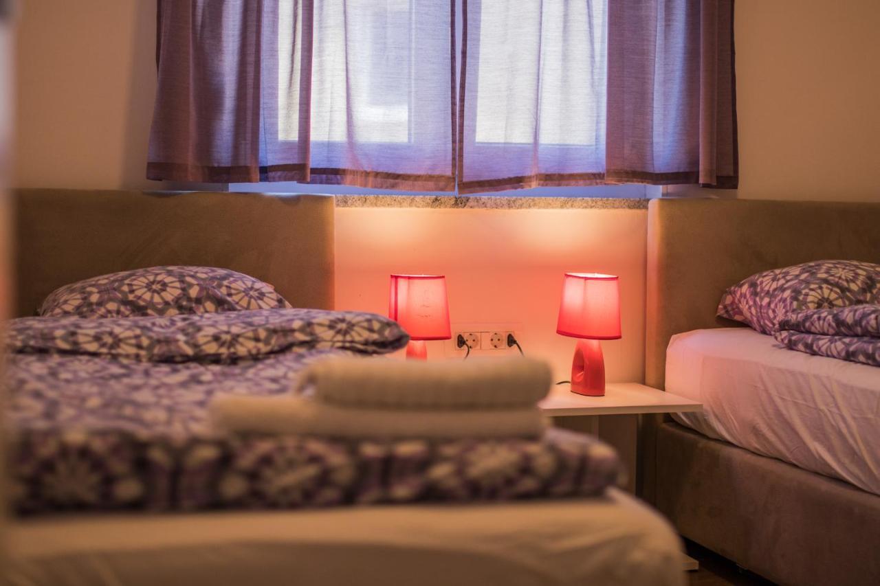 Apartmani Mario Malinska Exteriör bild